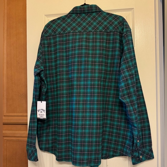 Billabong Teal and Red Plaid Casual Shirt - Picture 2 of 5